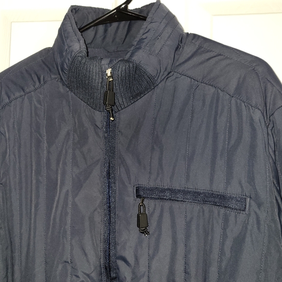 Men's Navy Gap Jacket - Picture 2 of 9